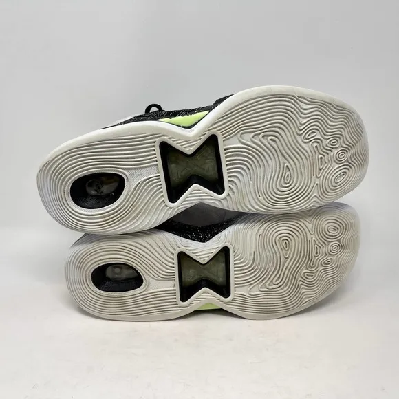 Nike PG 5 Volt Mens Sz 11 Paul George Basketball Shoes CW3143-003 S862-3052
