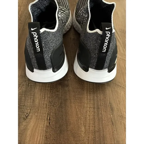 Nike React Phantom Run Flyknit 2 Black White Oreo Men's Size 10 Shoes CJ0277-003