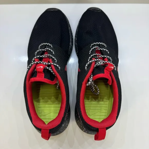Nike Roshe One Black Red NikeID Shoes 704691-994 Men's Size 10