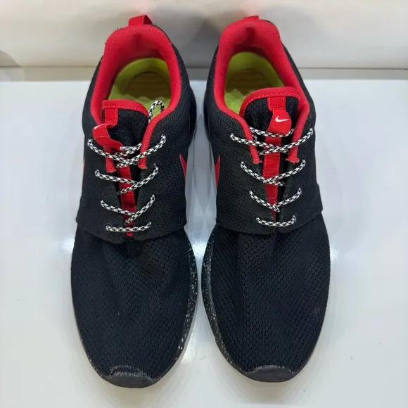 Nike Roshe One Black Red NikeID Shoes 704691-994 Men's Size 10