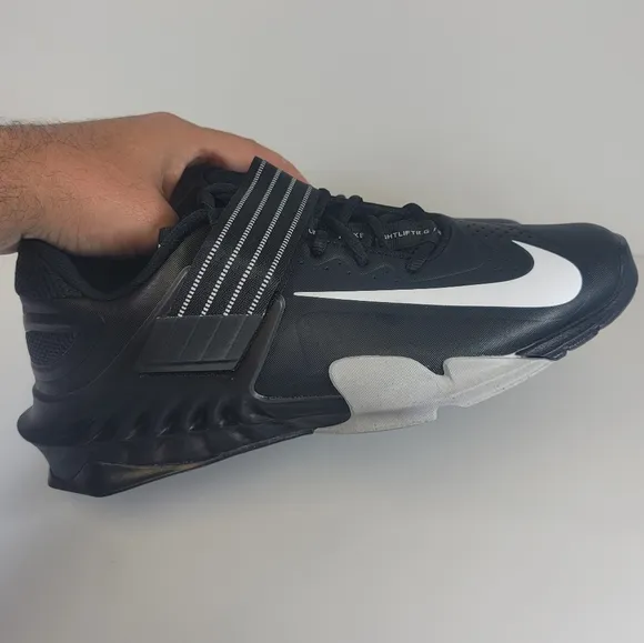 Nike Savaleos Weightlifting Shoes Black White Grey CV5708-010 Men's Size 9 Promo
