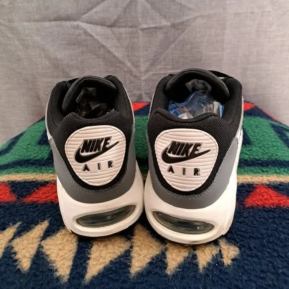 NIKE Shoes Mens Size 11.5 Black Gray Air Max Correlate 511416 011