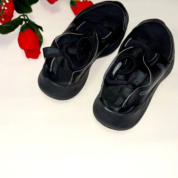 Nike Shoes Size 3y Black
