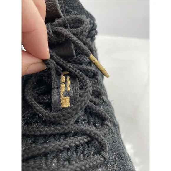 Nike Shoes Youth Size 5Y Lebron XV Black Metallic Gold GS 922811-006