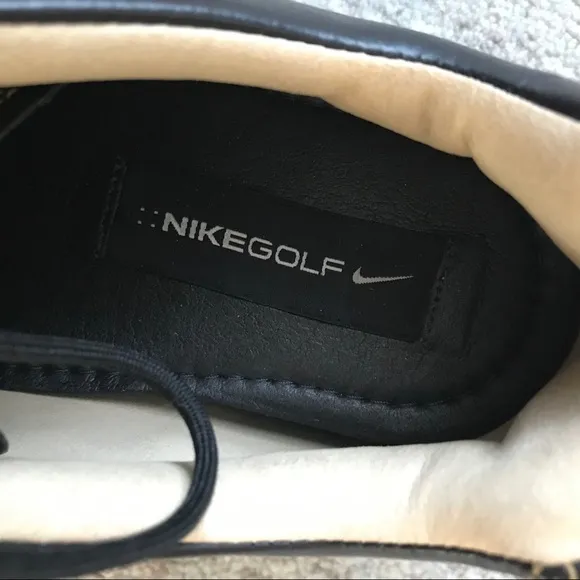 Nike Spikeless Tiger Woods Golf Shoes 11 black