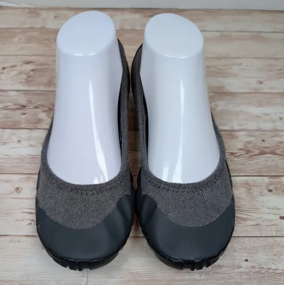 Nike Studio Pack Ballet Flats Yoga Dance Black Slip On Women's Size 7