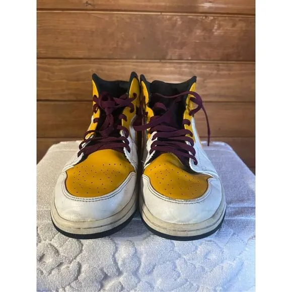 Nike Air Jordan 1 Mid University Gold White Black Men's Shoes Size 13 554724 170