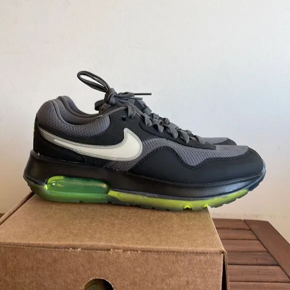 Nike Air Max Motif NN(GS) Iron Grey Volt US Kid Size 6Y/UK5.5/EU38.5(DZ5630-001)