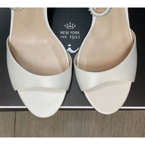Nina Volanda Dress Sandals - New in Box!