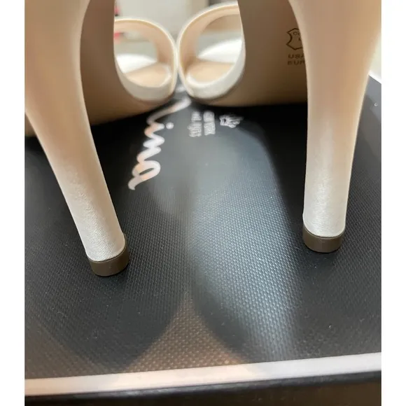Nina Volanda Dress Sandals - New in Box!