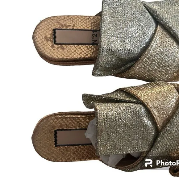 No. 21 Glitter Bow Sandals