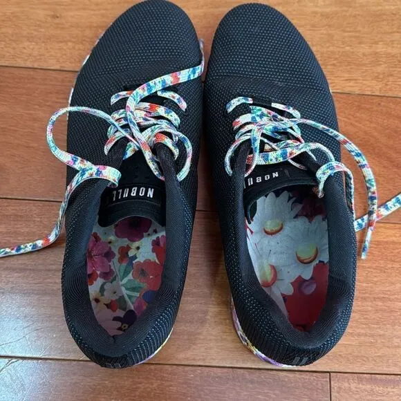 NOBULL Outwork Black/Floral Daisy Superfabric Trainer Shoes W Sz 13.5 M 12