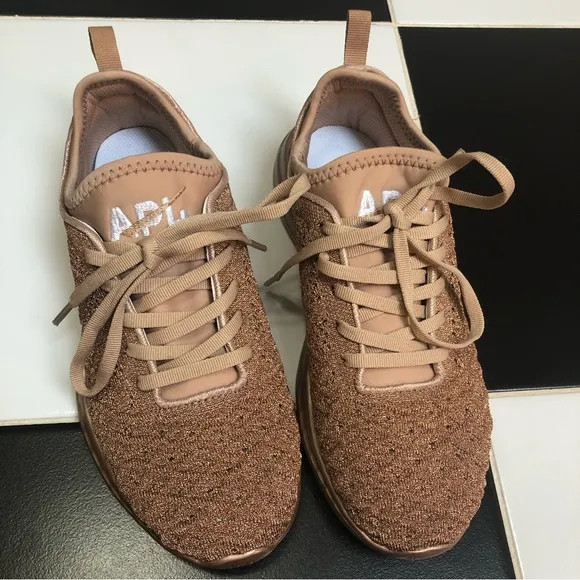 NWOB APL Techloom Phantom Sneakers Rose Gold Glitter Sparkle 7.5 New Without Box