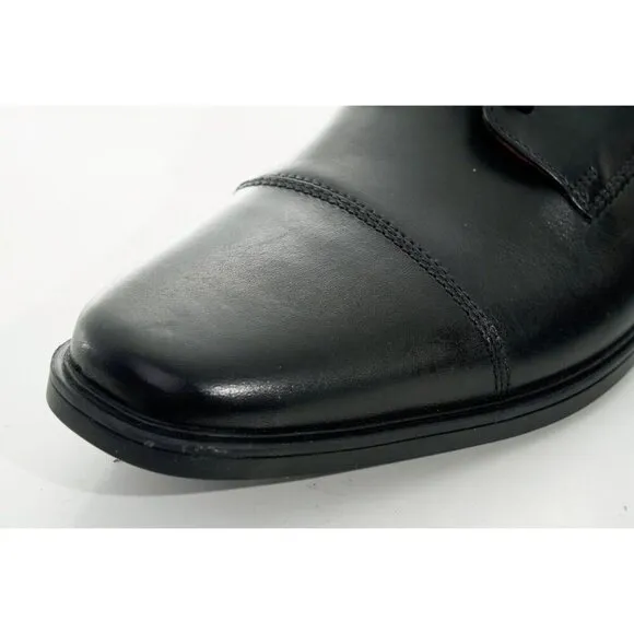 NWOB Clarks Tilden Cap Oxford Dress Shoes Mens Sz 8.5