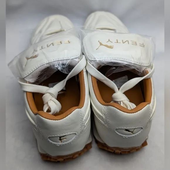 NWOB Puma x Fenty Women's Avanti Low Top Quilted Leather White Sneakers Size 7.5