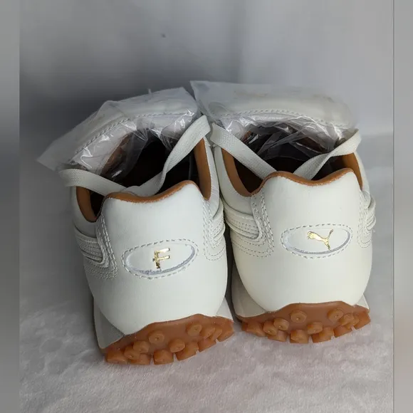 NWOB Puma x Fenty Women's Avanti Low Top Quilted Leather White Sneakers Size 7.5