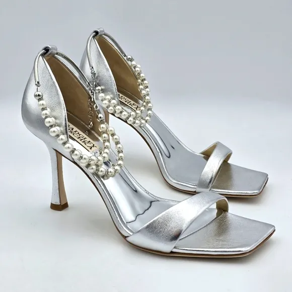 NWOT Badgley Mischka Loretta Dual Pearl Strap Stilettos, Silver, Women's 9