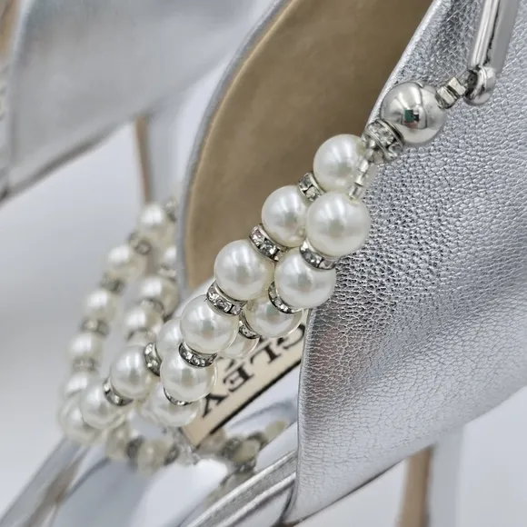 NWOT Badgley Mischka Loretta Dual Pearl Strap Stilettos, Silver, Women's 9