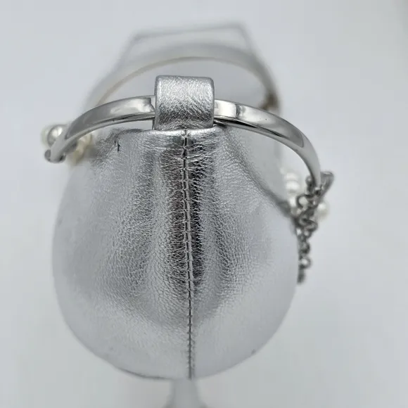 NWOT Badgley Mischka Loretta Dual Pearl Strap Stilettos, Silver, Women's 9