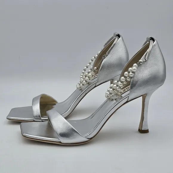 NWOT Badgley Mischka Loretta Dual Pearl Strap Stilettos, Silver, Women's 9