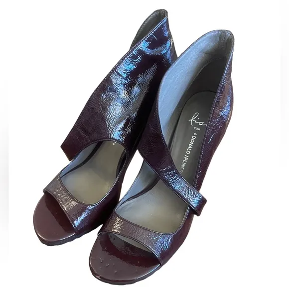NWOT Lisa for Donald J. Pliner heels, size 8
