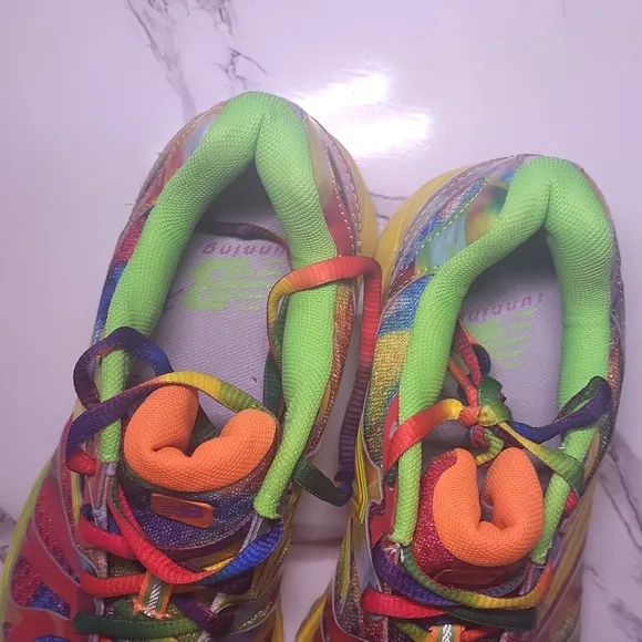 NWOT New Balance 890v3 “Tie-Dye” rainbow running shoes
