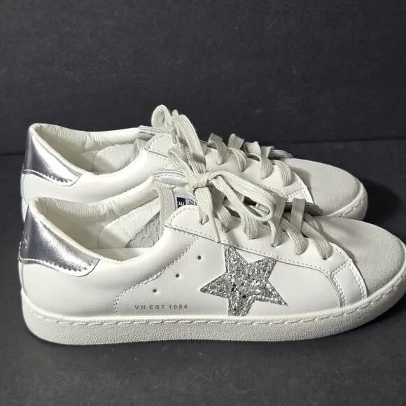 NWOT Vintage Havana VH Carla Sneaker White Silver Glitter Womens Size 8