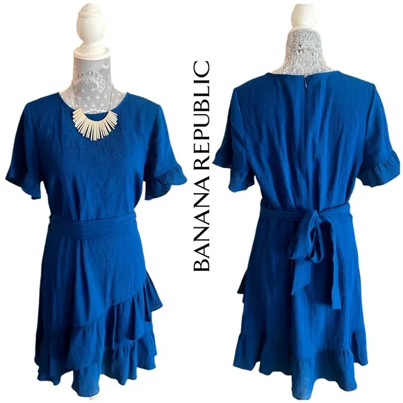 NWT Banana Republic Short Sleeve Blue Ruffle belted Dress Size 14