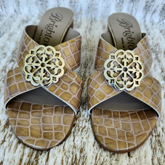 NWT Brighton &quot;Alison&quot; Sandals Croc Embossed Tan Block Heel Slip-on, Size 8 &amp; 8.5