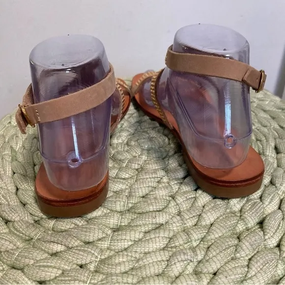 NWT Cocobelle Venus Gold Studded Tan Leather Resort Studded Flat Sandals