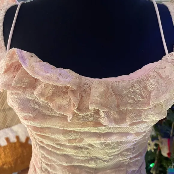 🎀NWT Hello Monday Monday to Sunday Lace Off Shoulder Mini Dress Sz 8/L Coquette