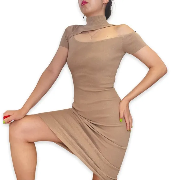 NWT HERA Collection Highneck Cutout Beige Ribbed Bodycon Dress Size S