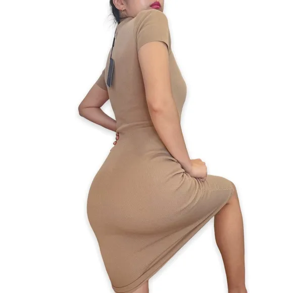 NWT HERA Collection Highneck Cutout Beige Ribbed Bodycon Dress Size S