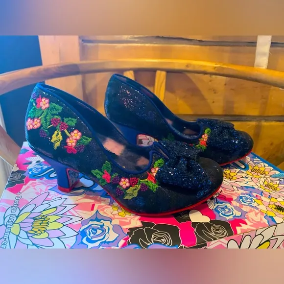 NWT IRREGULAR CHOICE RIPEN ON THE VINE HEELS SIZE 36 🌸🎀
