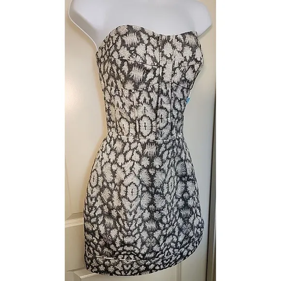 NWT Kirribilla San Francisco Dress Strapless Corset Silver Gray Size 6 MSRP $385