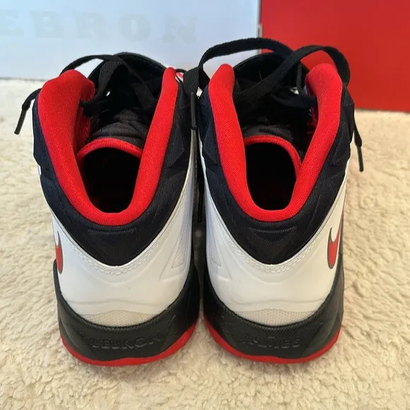 NWT Nike Lebron Zoom Soldier VII 7 Red White Black