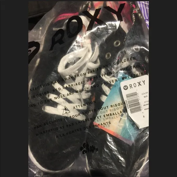 NWT Roxy black sneakers shoes Zipper Hi Top Sneakers Silver Glitter Logo Pink
