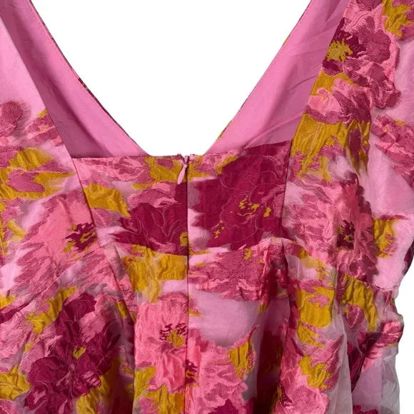 NWT Showpo Brailey Jacquard Puff Sleeve Mini Dress in Pink/Orange Size 14
