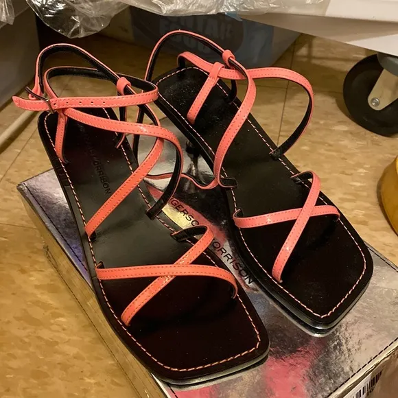 NWT Sigerson Morrison Irma leather square toe strappy kitten heel sandals heels