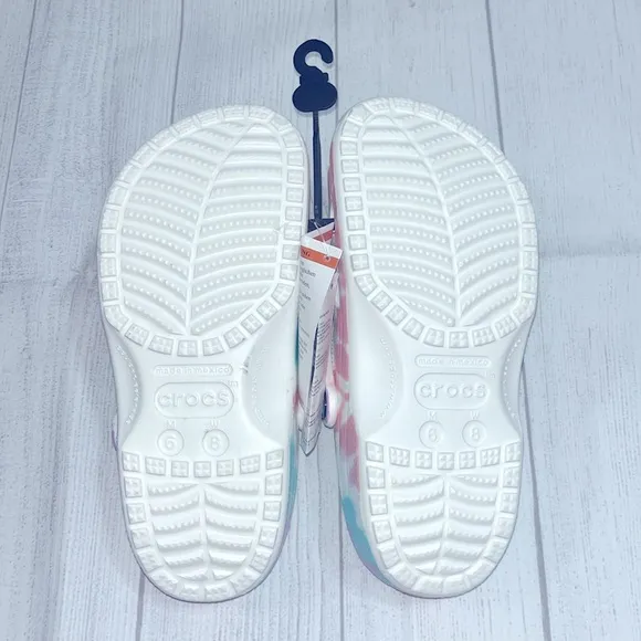 NWT Tie Dye Crocs 8