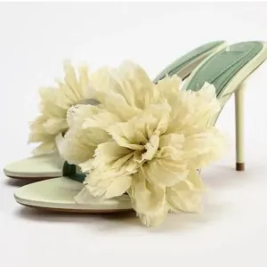 NWT Zara Satin Effect Heeled sandal in Lemon Green Size US 8