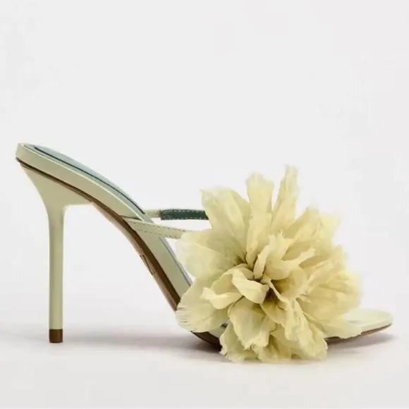 NWT Zara Satin Effect Heeled sandal in Lemon Green Size US 8