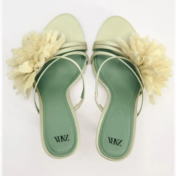 NWT Zara Satin Effect Heeled sandal in Lemon Green Size US 8