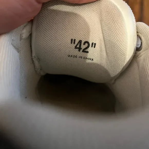 Off white “out of office” sneaker