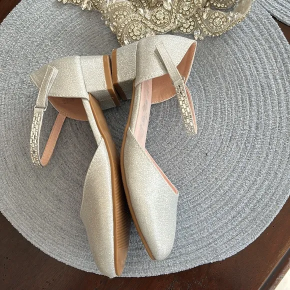 Olive and Edie silver dress flat crystal embossed strap 5