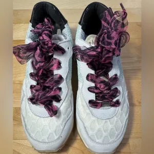 P448 Cancun Sneaker in Glitter/Pearl size EU36  5 / 6