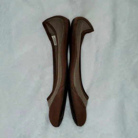 Patagonia Flats Women's Size 7