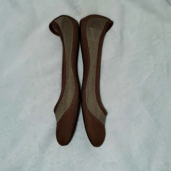 Patagonia Flats Women's Size 7