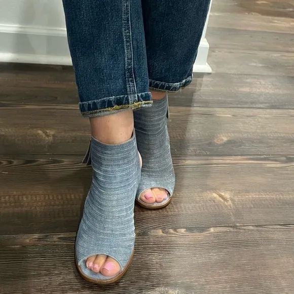 Paul Green Denim Jean Slignback Heel Shoes Peel Toe Pumps