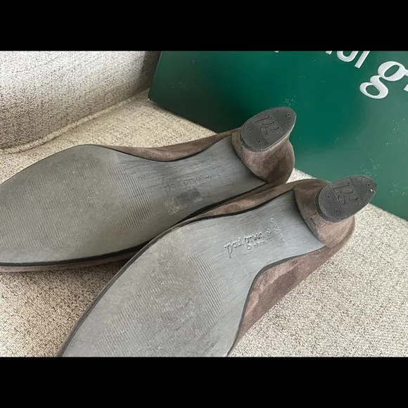 Paul Green Grey Suede Pumps, Like New, Gorgeous!